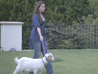 Gene Simmons Family Jewels: Doolittle - Sophie and the Sheep