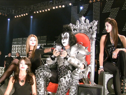 Gene Simmons Family Jewels: Two Doctors and a Little Pepper